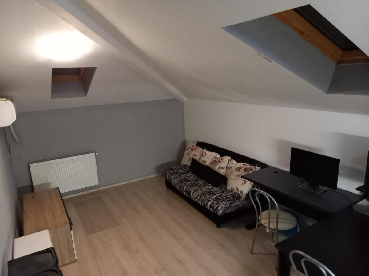 Apartament 2 Camere Chiajna Kültér fotó