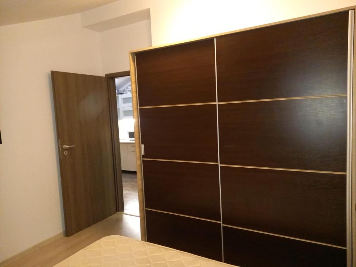 Apartament 2 Camere Chiajna Kültér fotó
