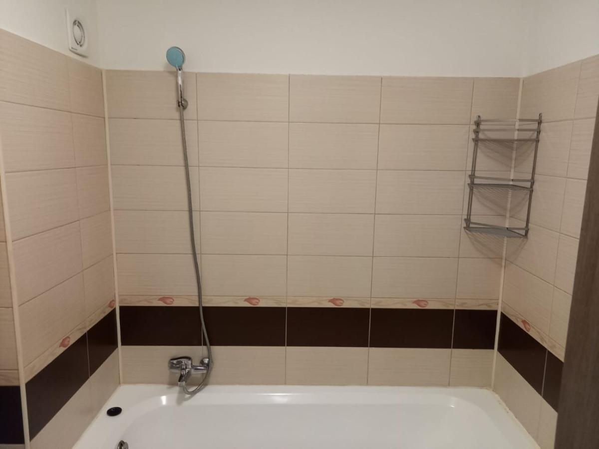 Apartament 2 Camere Chiajna Kültér fotó