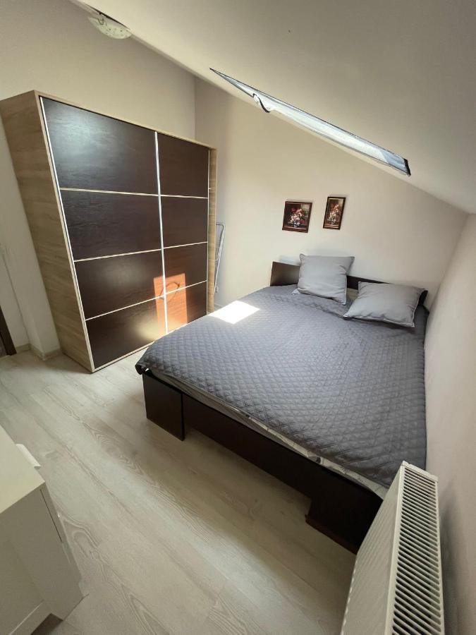 Apartament 2 Camere Chiajna Kültér fotó