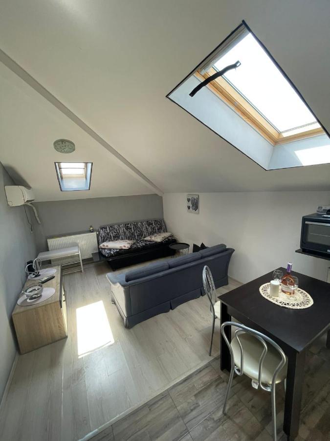 Apartament 2 Camere Chiajna Kültér fotó