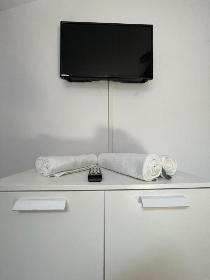 Apartament 2 Camere Chiajna Kültér fotó